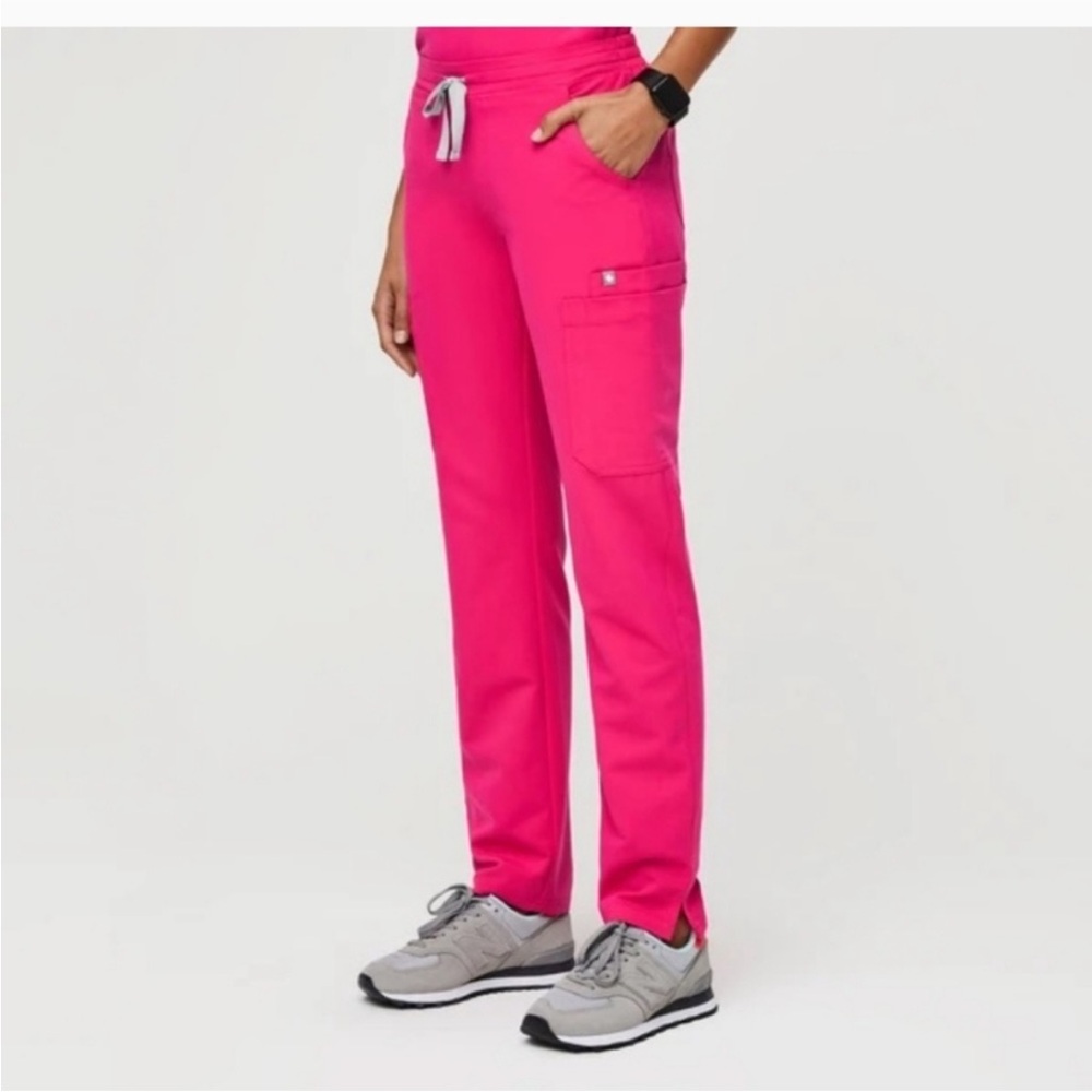 Figs Yola 2.0 scrub pants